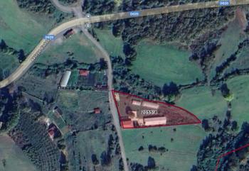 SATILIK 4+1 ÇİFTLİK EVİ + 300 m2 ÇELİK KONSTRÜKSİYON  ÇADIR + 2 ADET SERA 