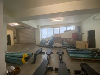 ŞERIFALI YAN YOLA YAKIN DEPOLU OFİS KATI 