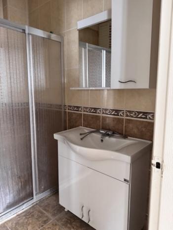 Ümraniye Çamlık Mahallesi'nde Giriş Kat 2+1 Kiralık Daire