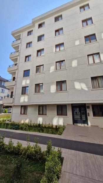 SANCAKTEPE'DE SİTE İÇERİSİNDE 125 M2  2+1 SATILIK  DAİRE 