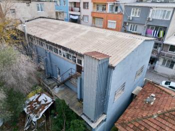 Bornova'da Satılık Fabrika 