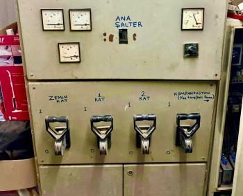 Bornova'da Satılık Fabrika 