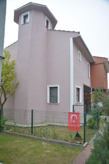 Şile Yamaçevler Sitesinde Fırsat villa