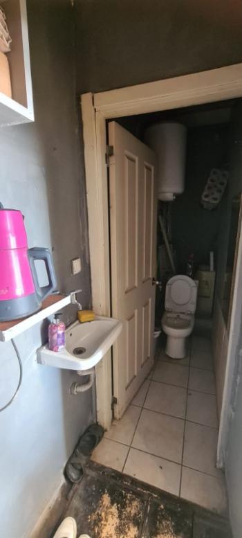 TEPE NAUTILUS KARŞISI KİRACILI SATILIK DÜKKAN