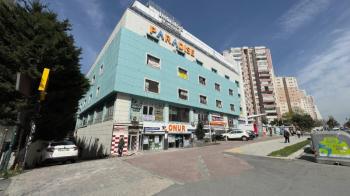 BEYLİKDÜZÜ ADNAN KAHVECİ MAHALLESİ PARADISE AVM SATILIK DÜKKAN KAPALI OTOPARK ASANSÖRLÜ 