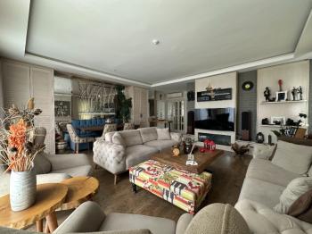 SARİSSA'da_MEBRUR'dan_İçi Yapılı_Ekstralı_Ebeveynli_3+1_140 m²