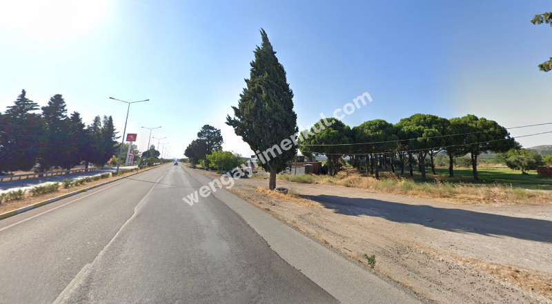 Denize Yakın, Anayola Cephe 5240 m² Yatırımlık Tarla!