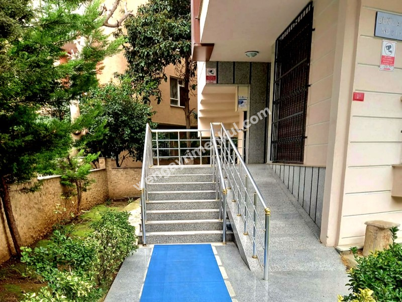 Özgürlük Parkı Yakını Yeni Binada Yüksek Giriş Satılık Dubleks Daire
