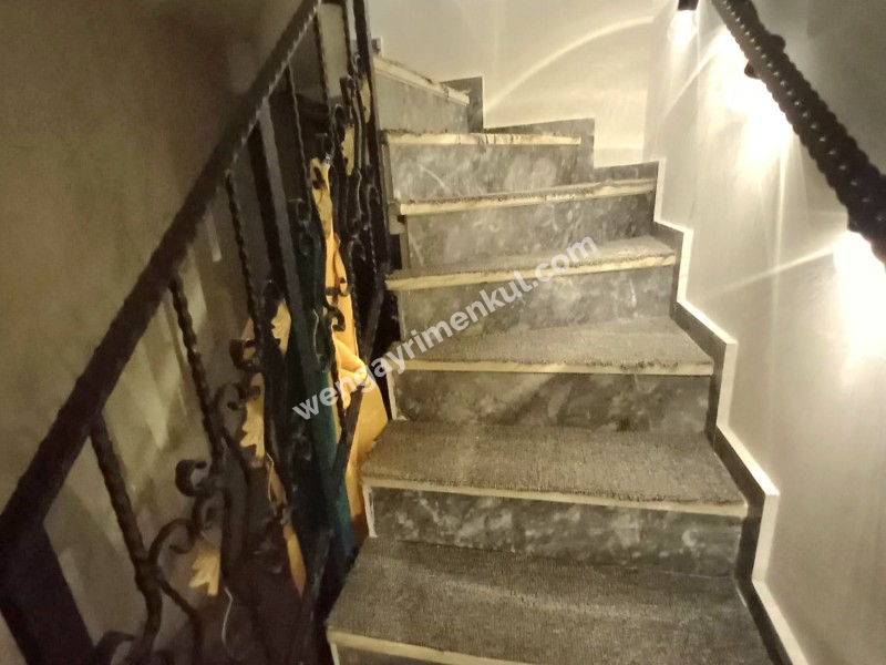 Özgürlük Parkı Yakını Yeni Binada Yüksek Giriş Satılık Dubleks Daire