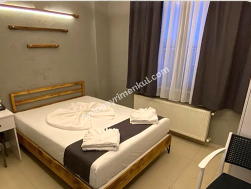PENDİK'TE TABELA DEĞERİ YÜKSEK, RUHSATLI SATILIK OTEL VE BİNASI