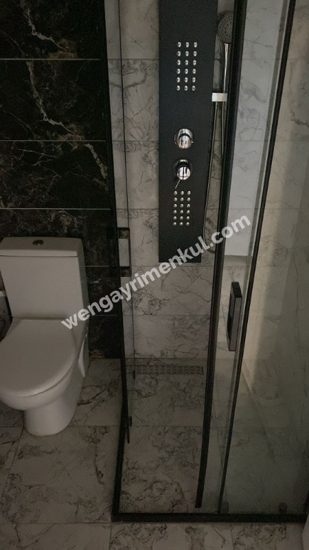 PENDİK'TE TABELA DEĞERİ YÜKSEK, RUHSATLI SATILIK OTEL VE BİNASI