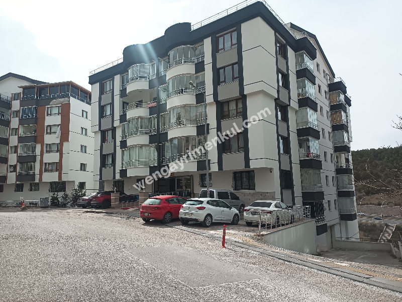 ANKARA-DİKMEN-KARAPINAR 4+1 165 M2 MANZARALI DAİRE