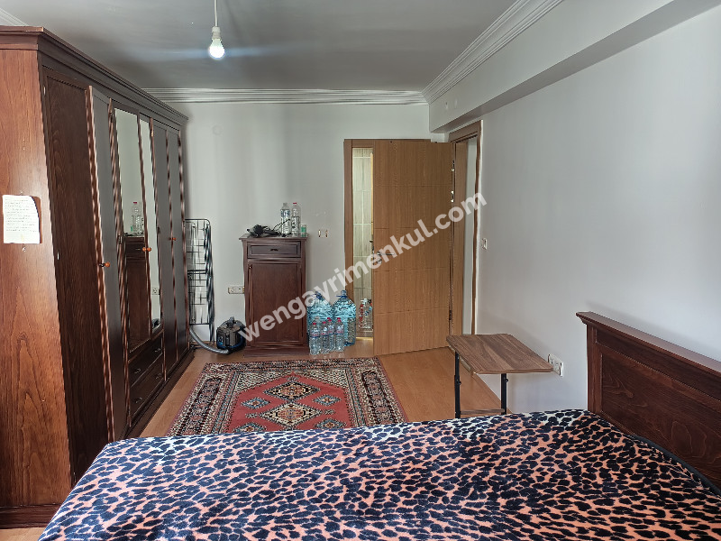 ANKARA-DİKMEN-KARAPINAR 4+1 165 M2 MANZARALI DAİRE