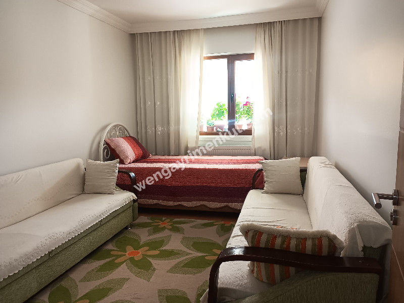 ANKARA-DİKMEN-KARAPINAR 4+1 165 M2 MANZARALI DAİRE