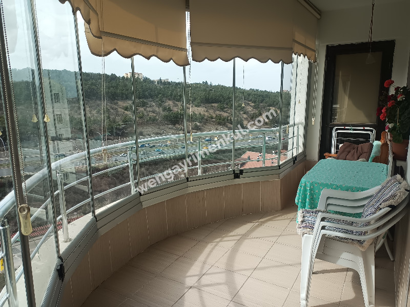 ANKARA-DİKMEN-KARAPINAR 4+1 165 M2 MANZARALI DAİRE