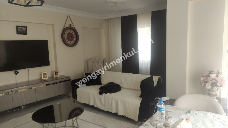 ÜMRANİYE ÇEKMEKÖY METROYA KOMŞU SATILIK 3+1 SİTE DAİRESİ