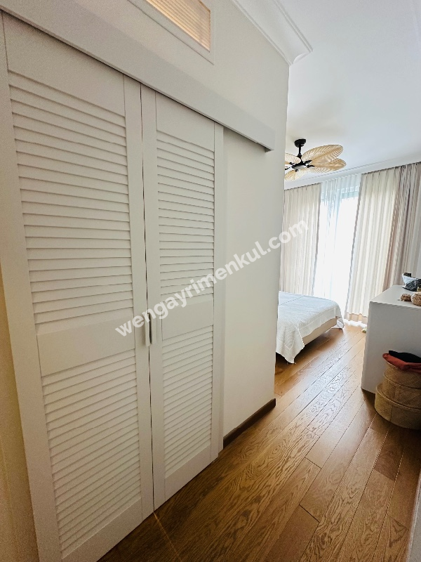 BAĞDAT CADDESİNİN ORTASINDA MUHTEŞEM KONUMDA FIRSAT SATILIK DAİRE