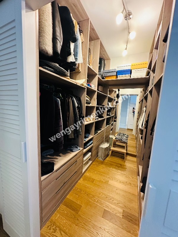 BAĞDAT CADDESİNİN ORTASINDA MUHTEŞEM KONUMDA FIRSAT SATILIK DAİRE