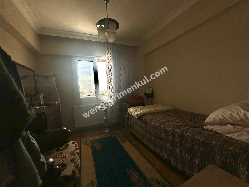 İzmir Kemalpaşa Ulucak ' ta satılık 3+1 Daire