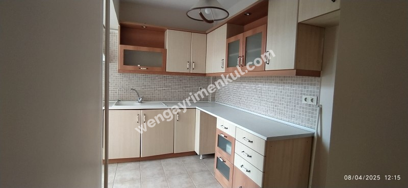 KOZYATAĞI KİRALIK 3+1 BAKIMLI DAİRE