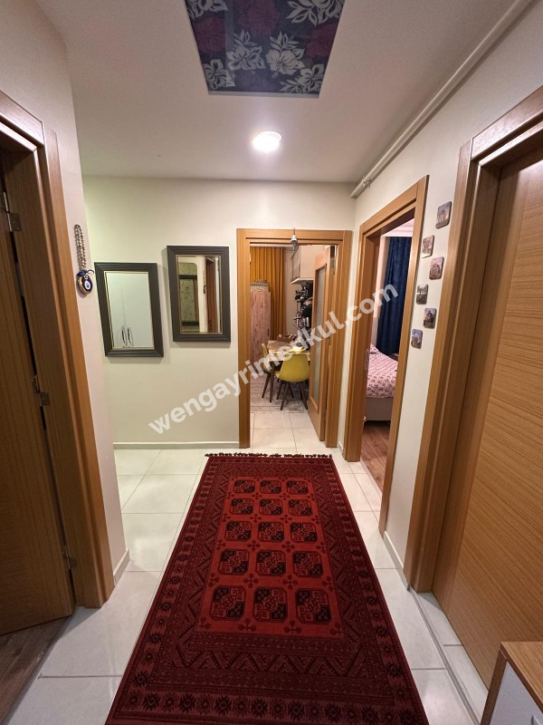 ADNAN KAHVECİ LETİSYA EVLERİ SİTESİ SATILIK 3+1 ARA KAT DAİRE