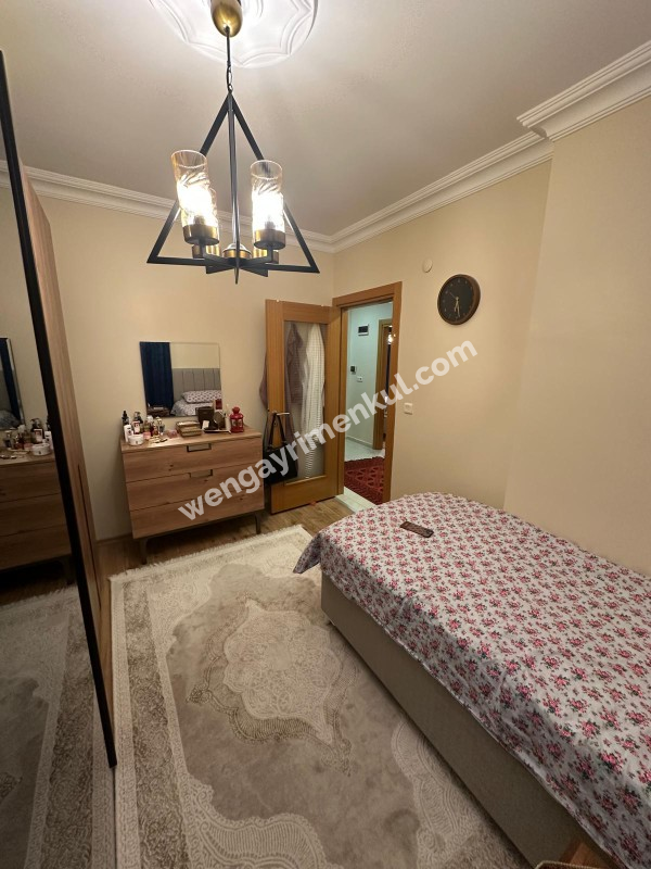 ADNAN KAHVECİ LETİSYA EVLERİ SİTESİ SATILIK 3+1 ARA KAT DAİRE