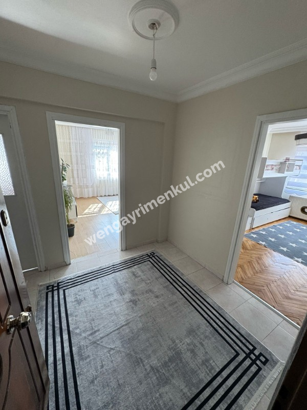 KARTAL CEVİZLİ  KATTA TEK SATILIK DAİRE
