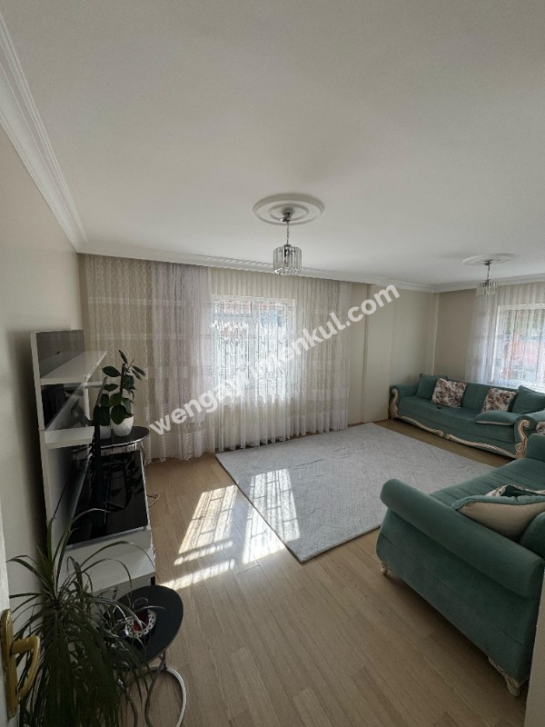 KARTAL CEVİZLİ  KATTA TEK SATILIK DAİRE