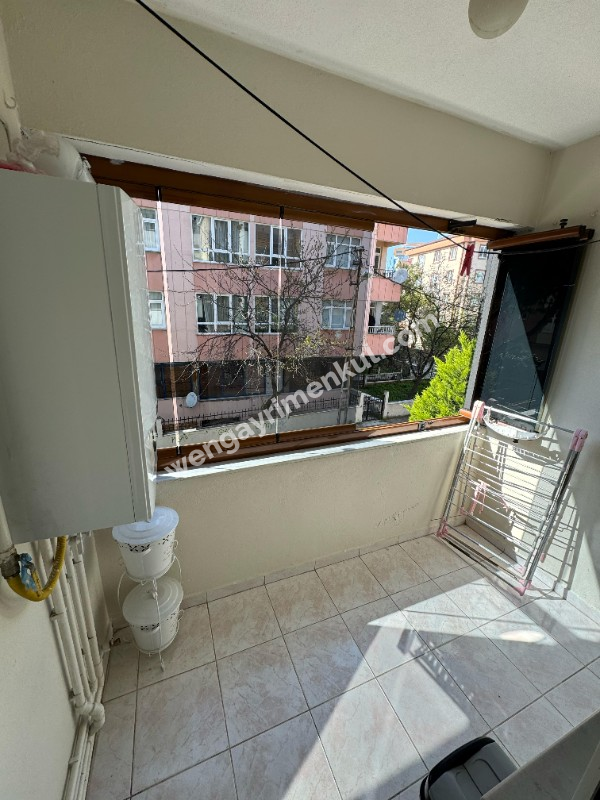 KARTAL CEVİZLİ  KATTA TEK SATILIK DAİRE
