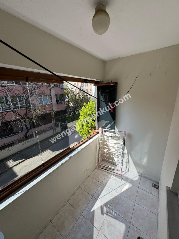 KARTAL CEVİZLİ  KATTA TEK SATILIK DAİRE