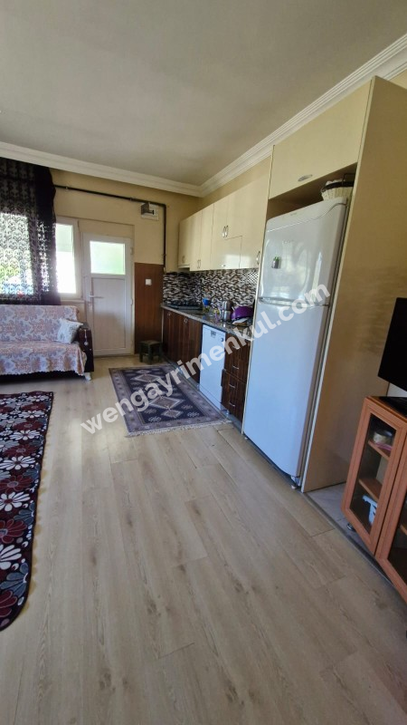 SATILIK 4+1 ÇİFTLİK EVİ + 300 m2 ÇELİK KONSTRÜKSİYON  ÇADIR + 2 ADET SERA 
