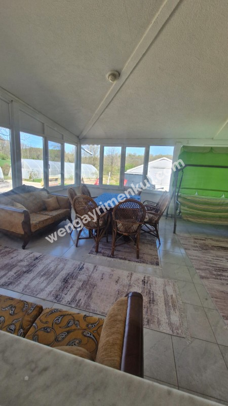 SATILIK 4+1 ÇİFTLİK EVİ + 300 m2 ÇELİK KONSTRÜKSİYON  ÇADIR + 2 ADET SERA 
