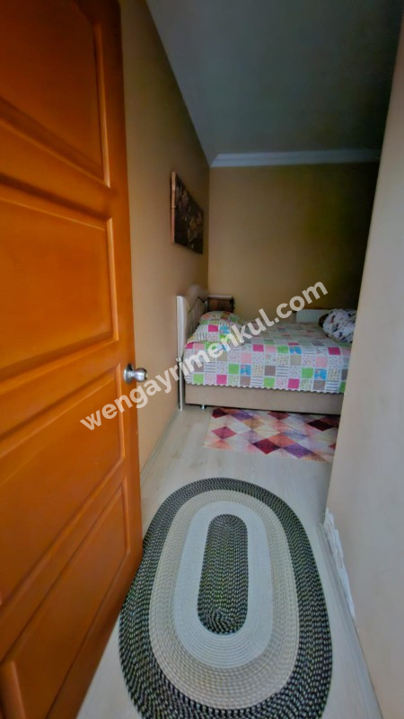 SATILIK 4+1 ÇİFTLİK EVİ + 300 m2 ÇELİK KONSTRÜKSİYON  ÇADIR + 2 ADET SERA 