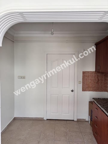 Ümraniye Çamlık Mahallesi'nde Giriş Kat 2+1 Kiralık Daire