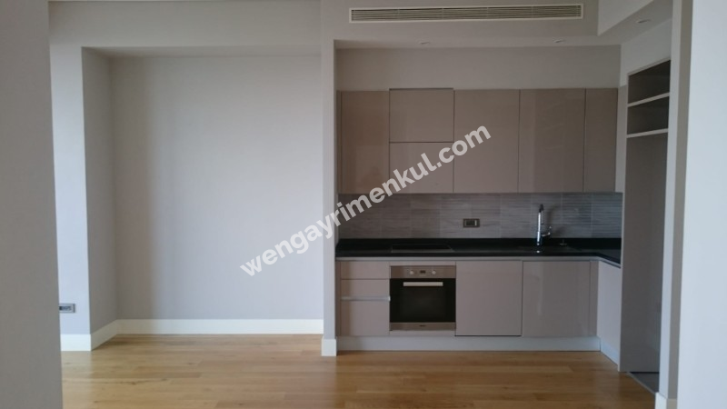 Metropol İstanbulda Deniz Gören 2+1 Kiralık Daire