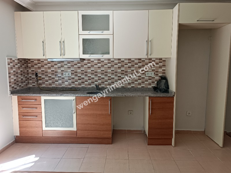 AĞAOĞLU ÇAMLIPARK SİT. BAKIMLI 1+1 DAİRE