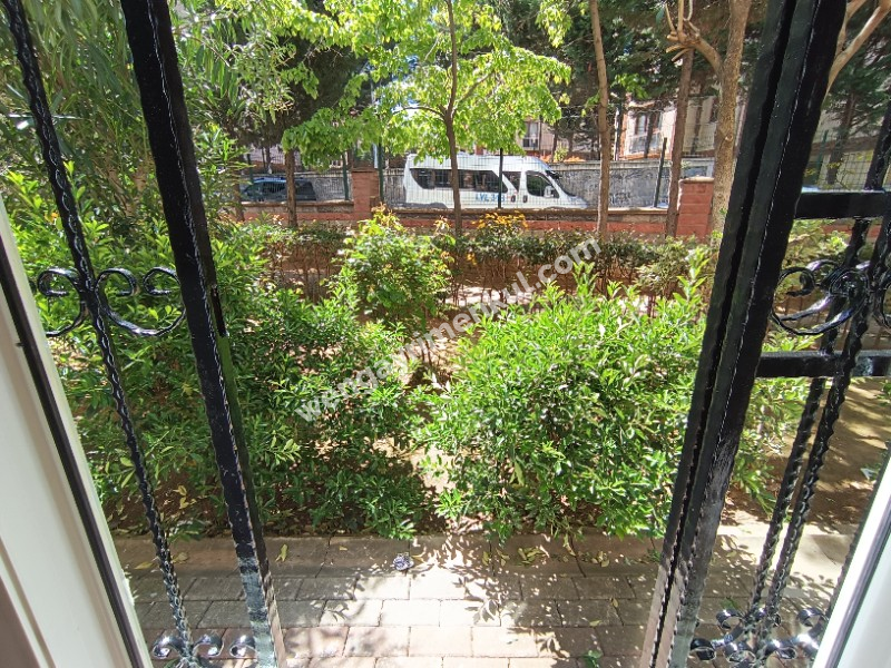 AĞAOĞLU ÇAMLIPARK SİT. BAKIMLI 1+1 DAİRE
