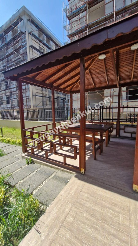 SANCAKTEPE'DE SİTE İÇERİSİNDE 125 M2  2+1 SATILIK  DAİRE 