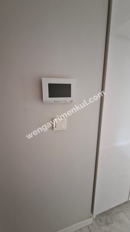 SANCAKTEPE'DE SİTE İÇERİSİNDE 125 M2  2+1 SATILIK  DAİRE 