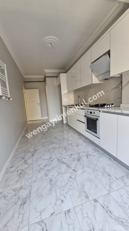 SANCAKTEPE'DE  SİTE İÇERİSİNDE 140 M2  3+1 SATILIK SIFIR DAİRE