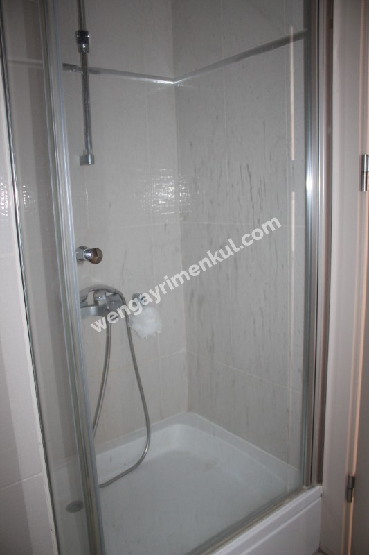 Tuzla Evora A Parsel Havuz Ve Bahçe Peyzaj Cepheli Kiralık 1+1