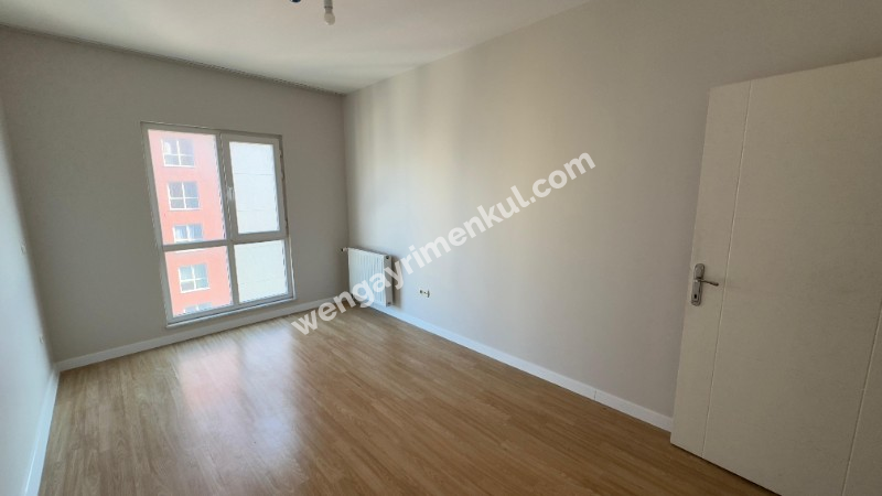 NTOWERS SİTESİ - KİRALIK 1+1 BOŞ DAİRE - METROBÜSE YAKIN