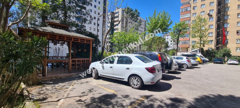 KOZYATAĞI İNÖNÜ CADDESİNDE YÜKSEK KAT 3+1 YATIRIMA UYGUN SATILIK