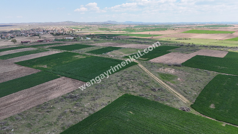 2.473 m2 KÖYE YAKIN SATILIK TARLA