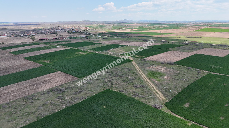 2.473 m2 KÖYE YAKIN SATILIK TARLA