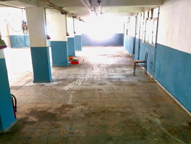 Bornova'da Satılık Fabrika 