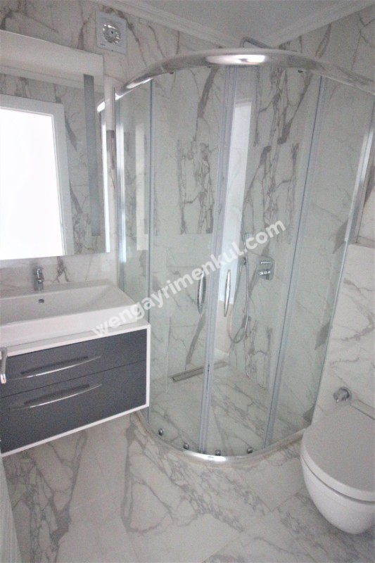 Tarabya'da Butik Projede Satılık Lüks Çatı Dubleksi