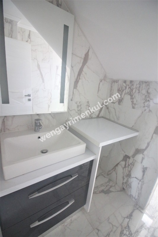 Tarabya'da Butik Projede Satılık Lüks Çatı Dubleksi