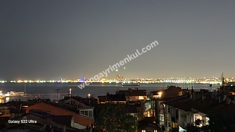 Yeldeğirmeni Tarihi Binada Full Deniz Manzaralı Kiralık Daire
