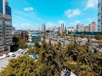 İstanbul Kozyatağı E5 Cepheli Prestijli Ofis Katı Kiralık